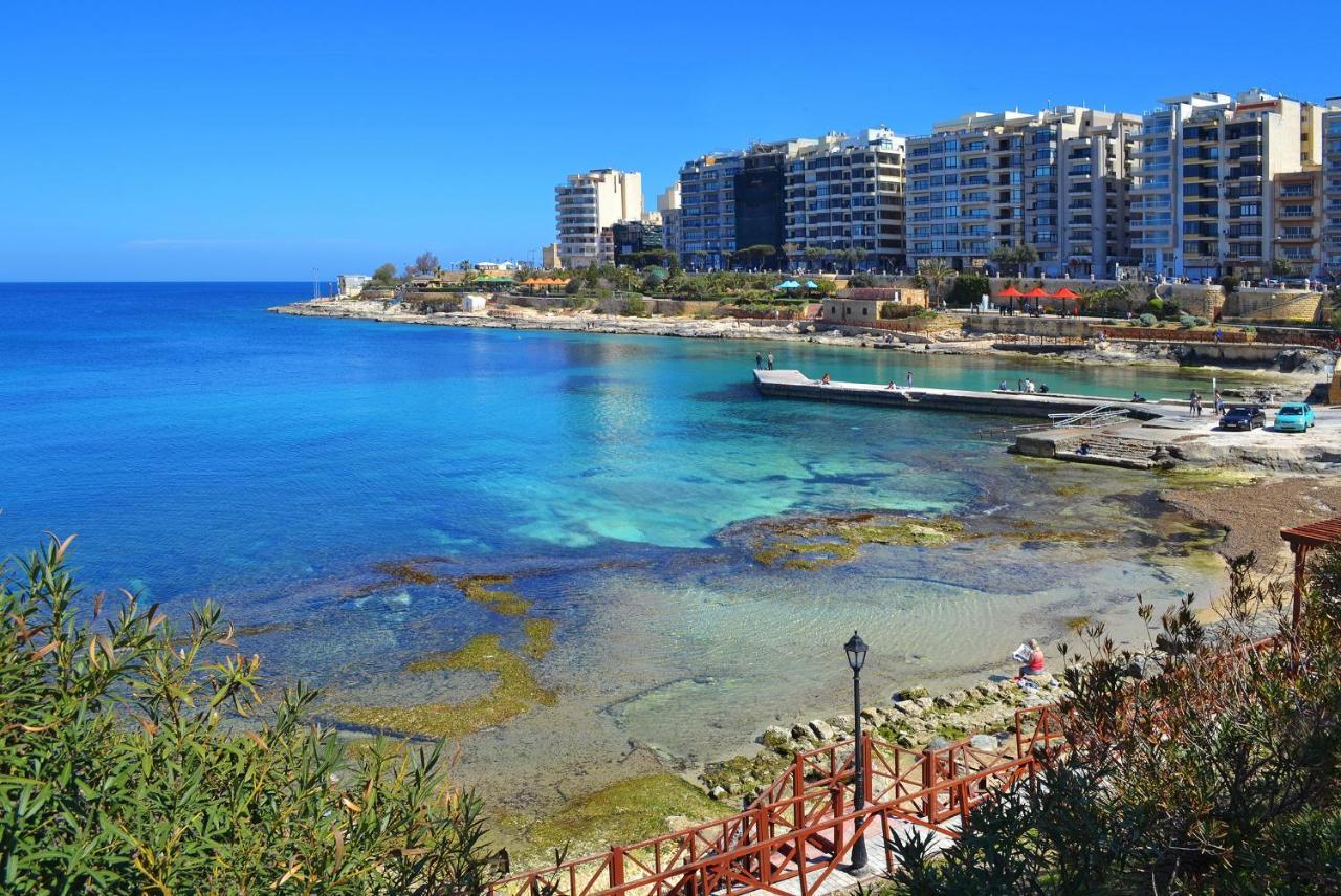Luxury 3Br Apartment With Marina Views Gzira Exterior photo